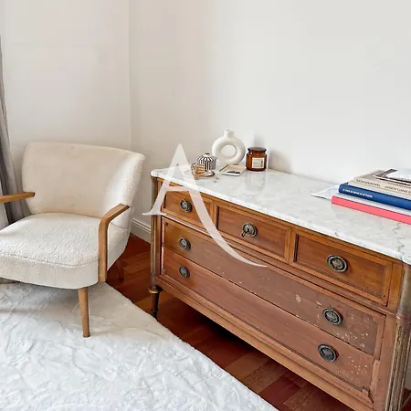 Vrg4 Apartment